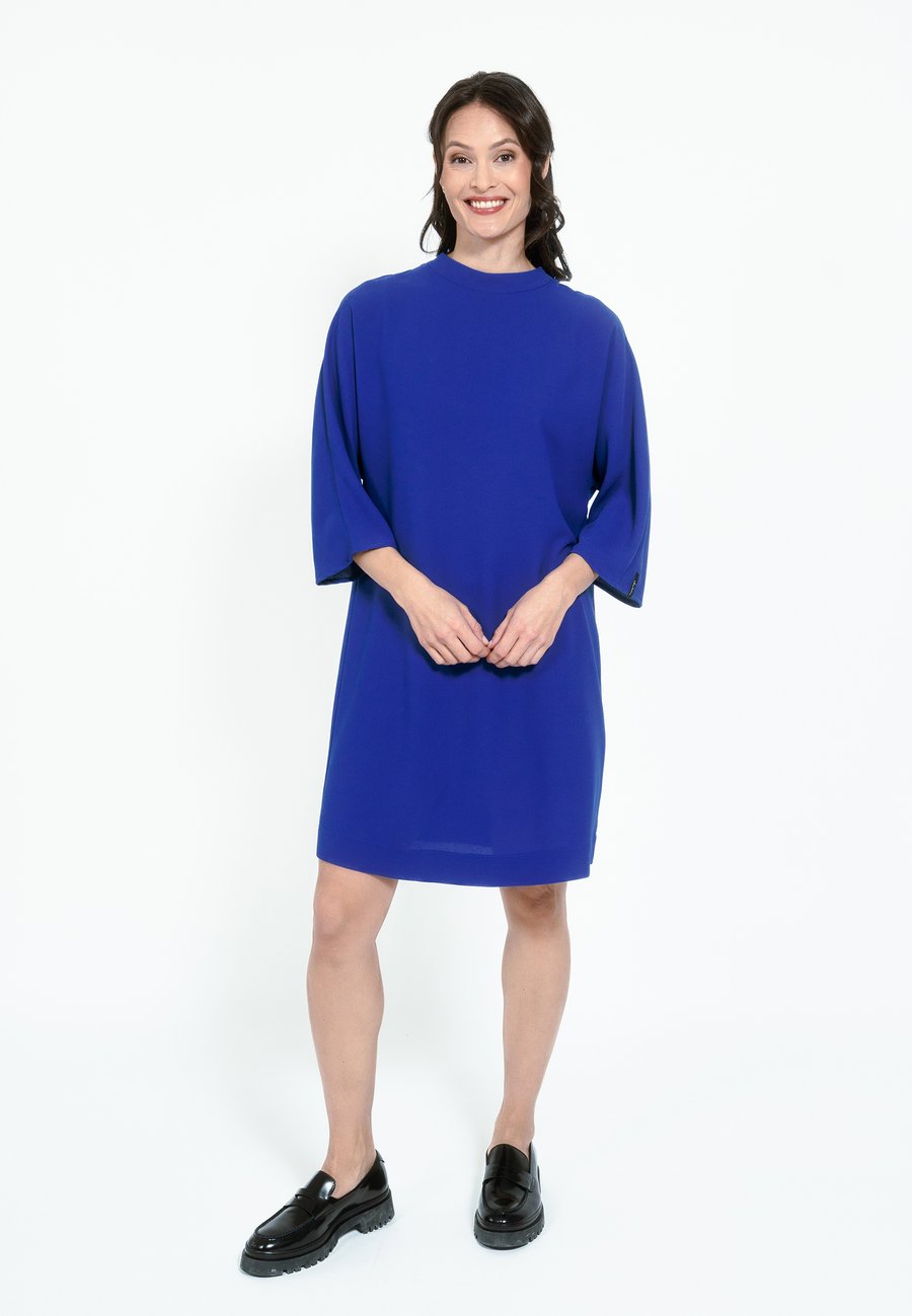 Платье Jascha Stockholm VOX, Brilliant Blue/Neon Blue
Платье Jascha Stockholm VOX, Brilliant Blue/Neon Blue