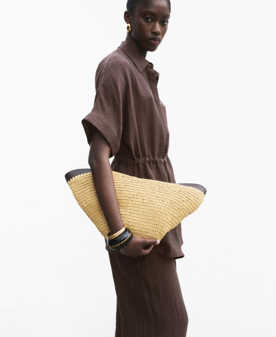 Женская рубашка из лиоцелла с регулируемой талией MANGO, Chocolate
Женская рубашка из лиоцелла с регулируемой талией MANGO, Chocolate