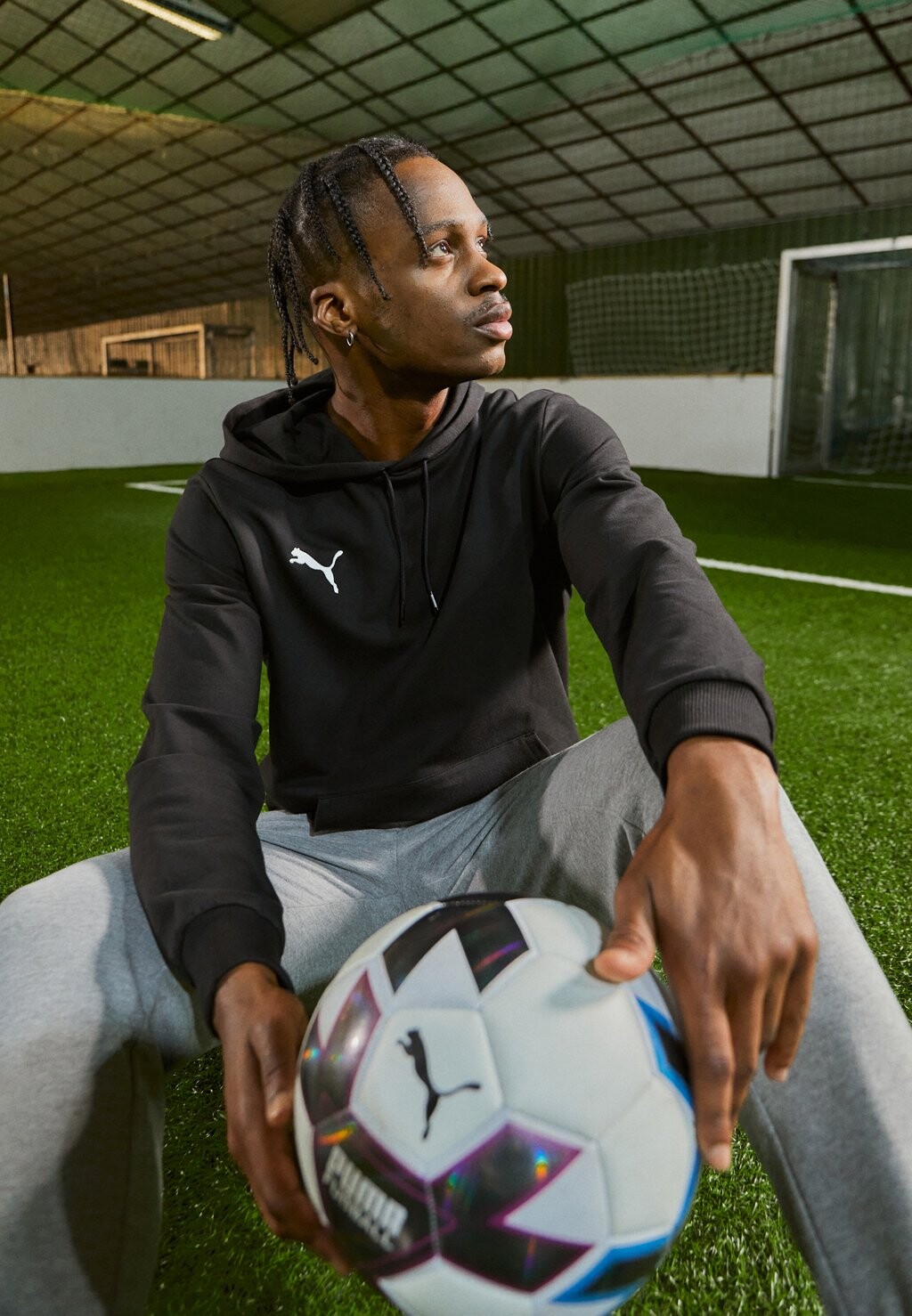 Толстовка TEAMGOAL CASUALS HOODY Puma, цвет black/white
Толстовка TEAMGOAL CASUALS HOODY Puma, цвет black/white