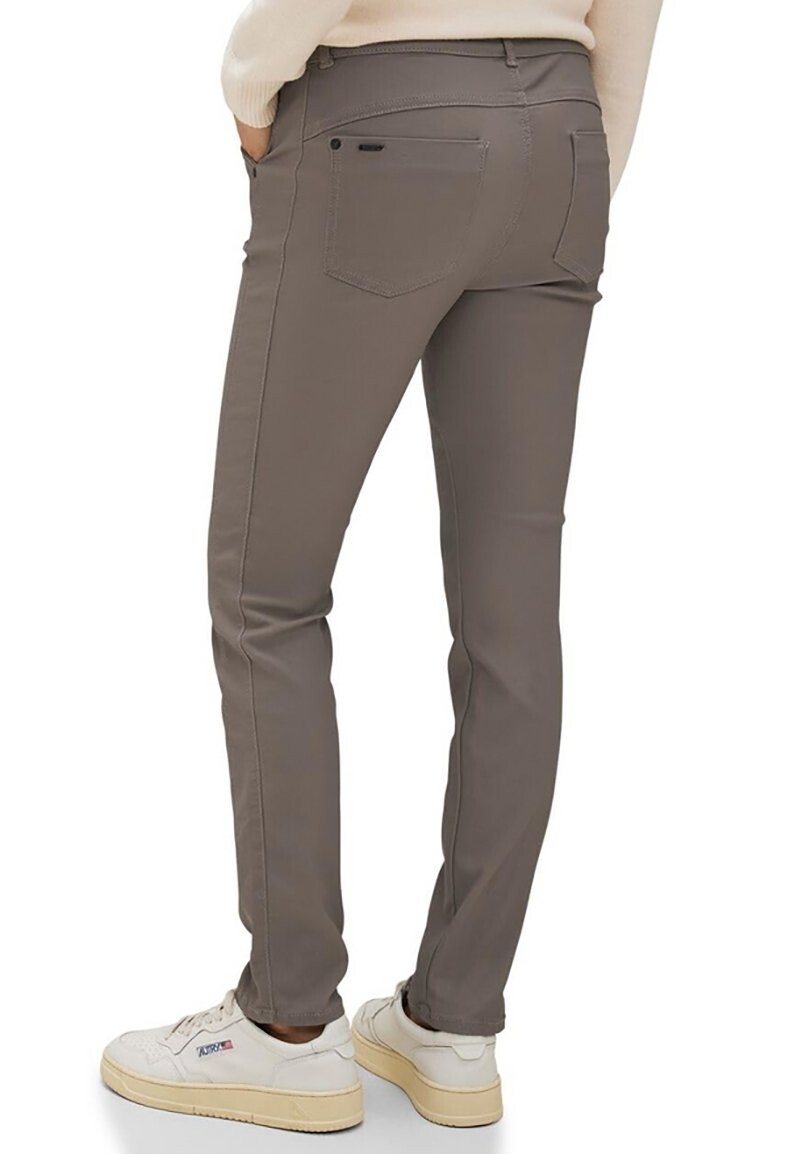 Брюки STOFF Street One, светло-коричневый
Брюки STOFF Street One, светло-коричневый