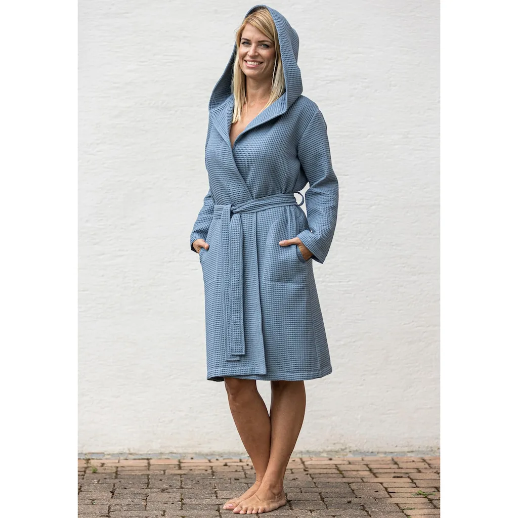Женский махровый халат Wasffelpiqué с тонкой вафельной текстурой Framsohn Frottier, темно-синий
Женский махровый халат Wasffelpiqué с тонкой вафельной текстурой Framsohn Frottier, темно-синий