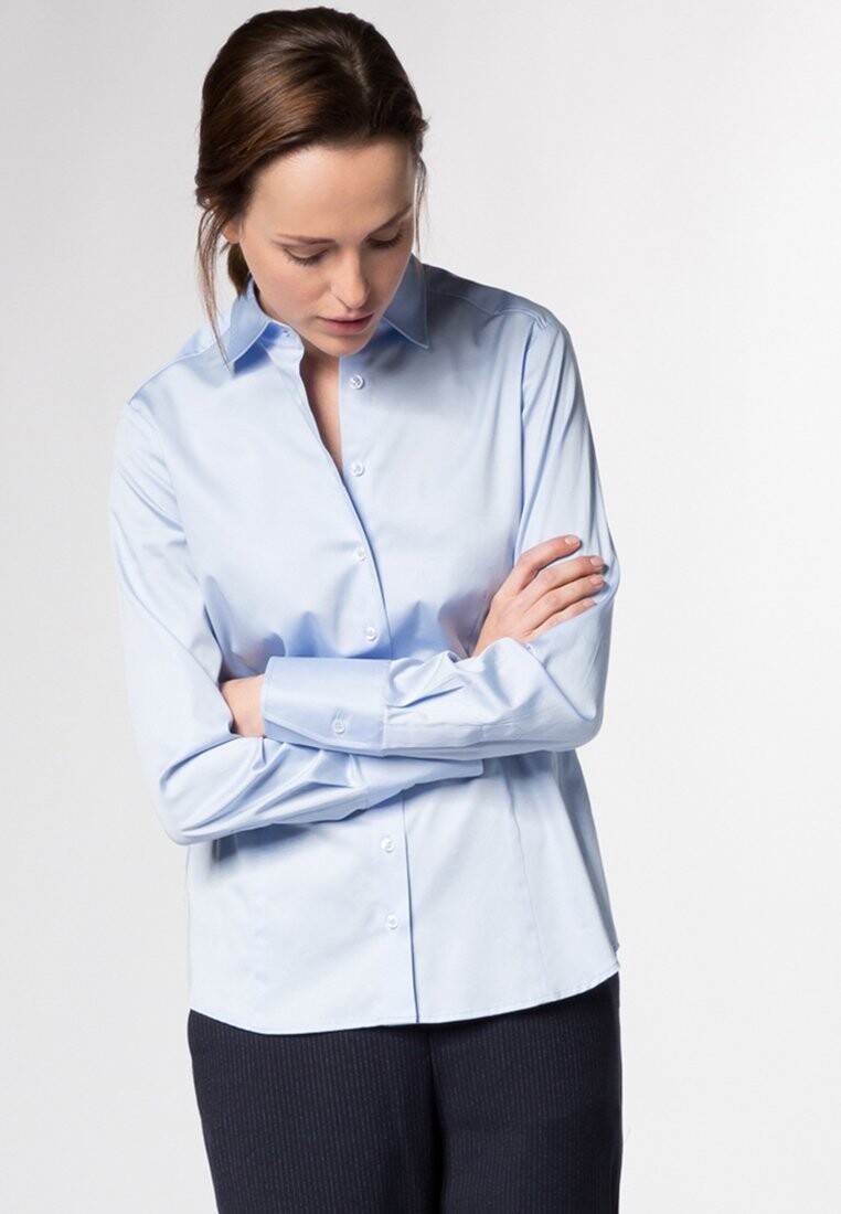 Топ SATIN SHIRT Eterna, цвет hellblau
Топ SATIN SHIRT Eterna, цвет hellblau