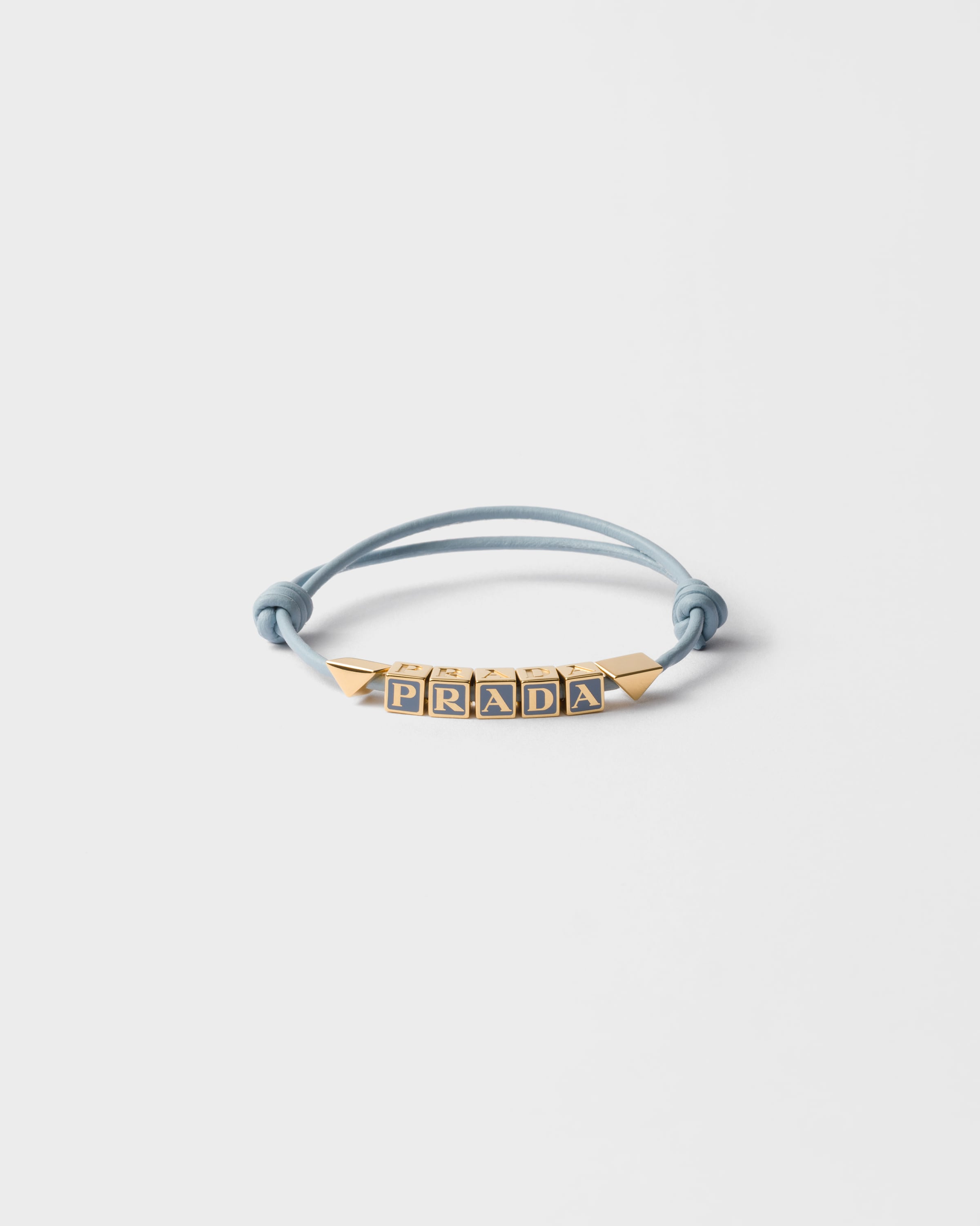 Браслет из кожи наппа Prada, астрально-синий
Браслет из кожи наппа Prada, астрально-синий