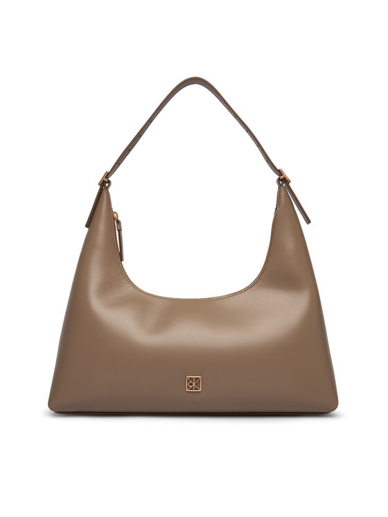 Сумка Emblem Hw Lthr Shoulder Bag LV04F3262G Calvin Klein, бежевый
Сумка Emblem Hw Lthr Shoulder Bag LV04F3262G Calvin Klein, бежевый