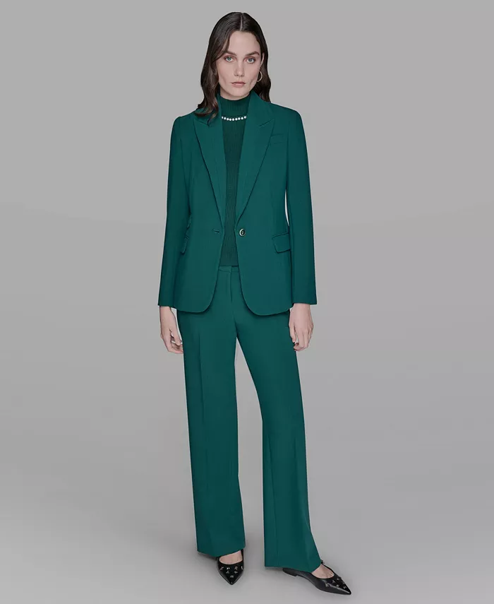 Женские брюки прямого кроя, топ без рукавов с воротником-стойкой, украшенный бисером, и блейзер на одной пуговице KARL LAGERFELD PARIS, черный
Женские брюки прямого кроя, топ без рукавов с воротником-стойкой, украшенный бисером, и блейзер на одной пуговице KARL LAGERFELD PARIS, черный