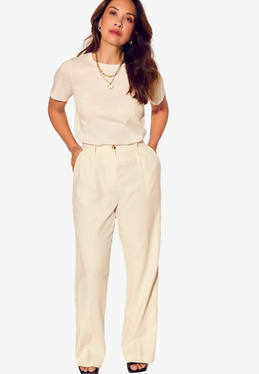 Брюки REGULAR FIT Myleene Klass, белый
Брюки REGULAR FIT Myleene Klass, белый