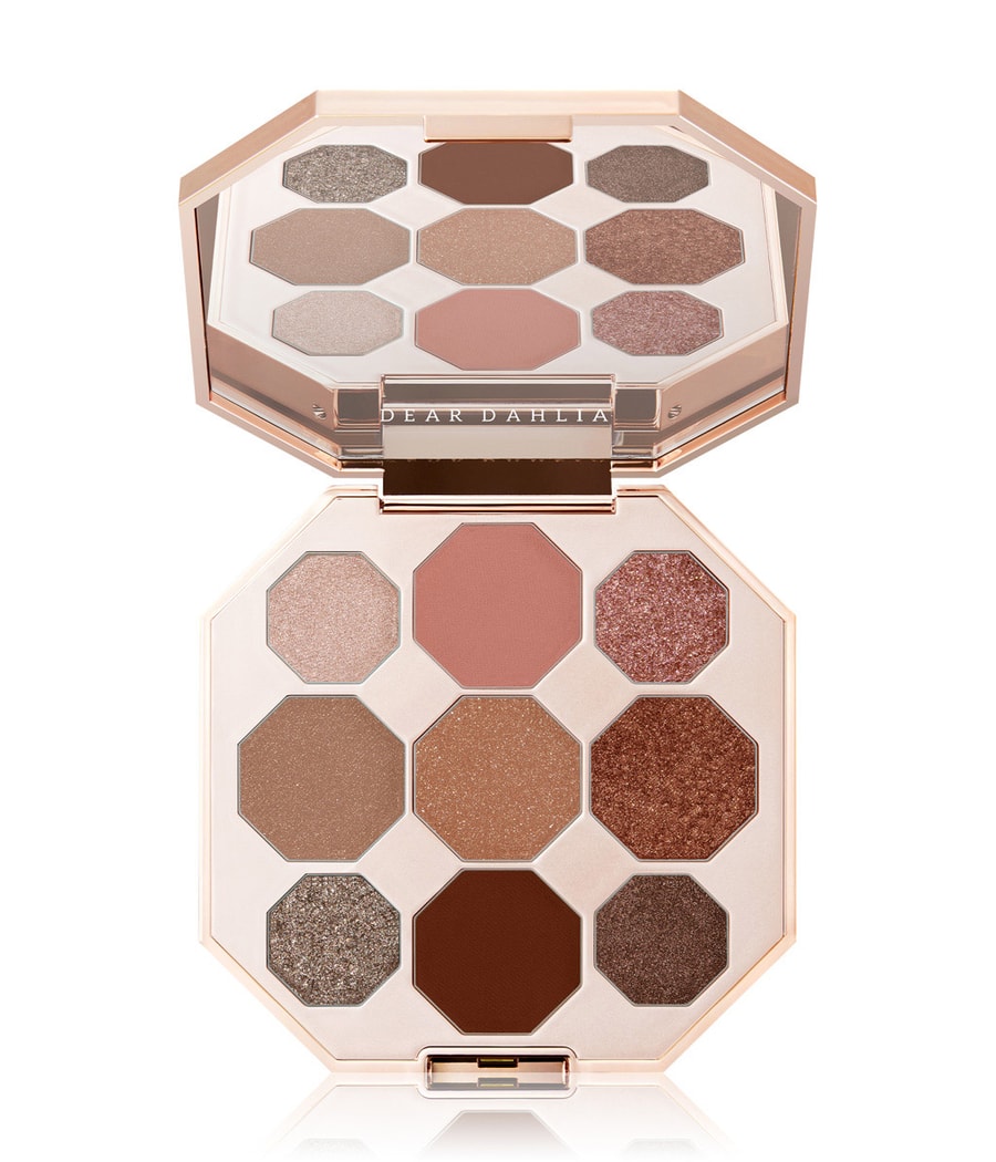 Палитра теней для век Dear Dahlia Timeless Bloom Collection Palette, Timeless Bloom, 9.8g
Палитра теней для век Dear Dahlia Timeless Bloom Collection Palette, Timeless Bloom, 9.8g