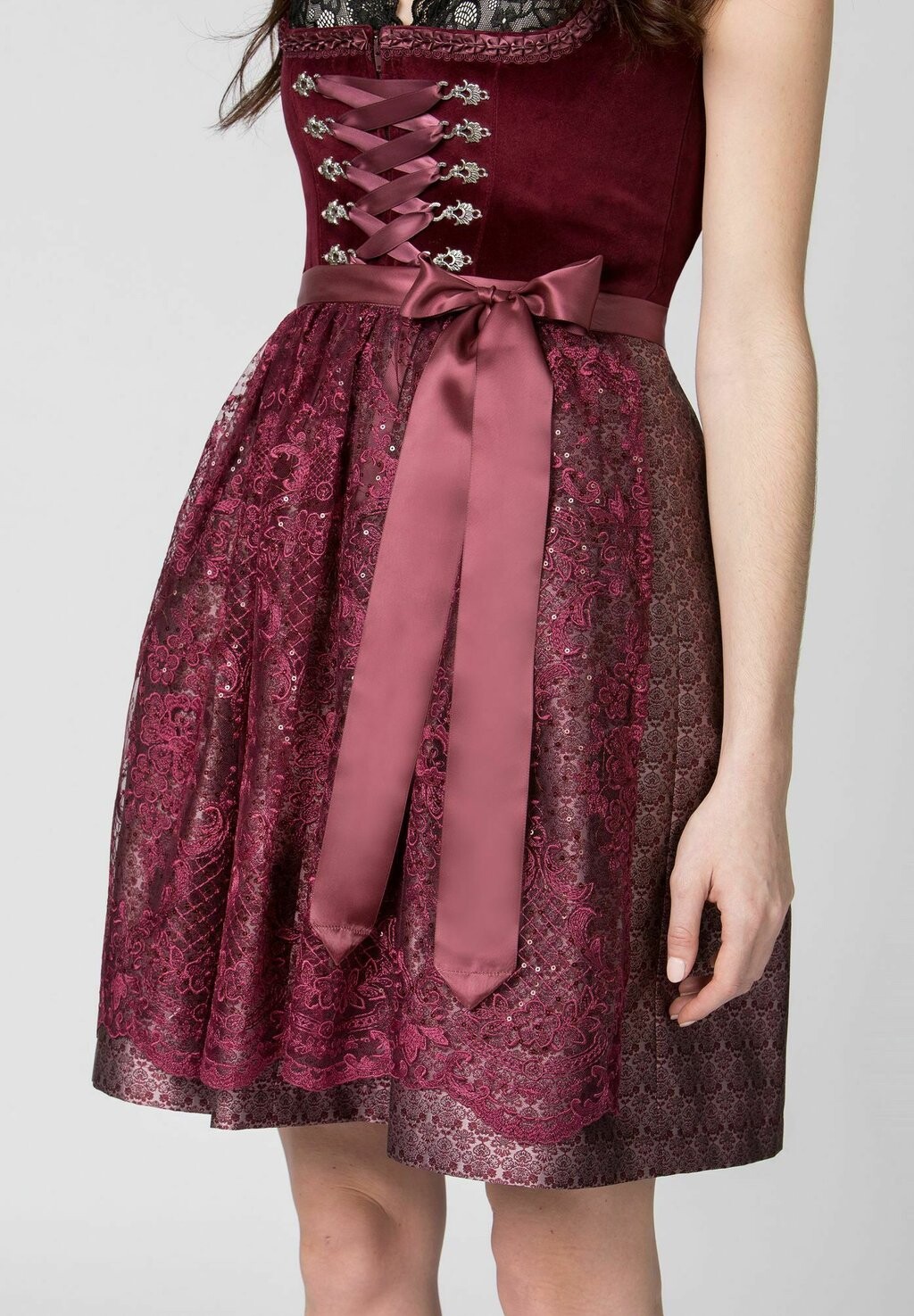 Широкая юбка в сборку LOREDANA Stockerpoint, темно-красный
Широкая юбка в сборку LOREDANA Stockerpoint, темно-красный