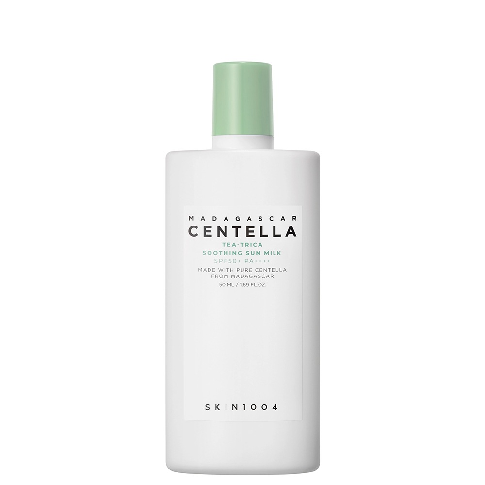Солнцезащитный крем madagascar centella tea-trica soothing sun milk spf50+ pa++++ Skin1004, объем 50 мл
Солнцезащитный крем madagascar centella tea-trica soothing sun milk spf50+ pa++++ Skin1004, объем 50 мл