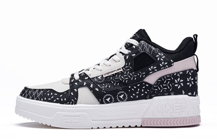 Кеды, скейтборд обувь женская среднего размера черный/овсяный молочный 361°
Кеды, скейтборд обувь женская среднего размера черный/овсяный молочный 361°