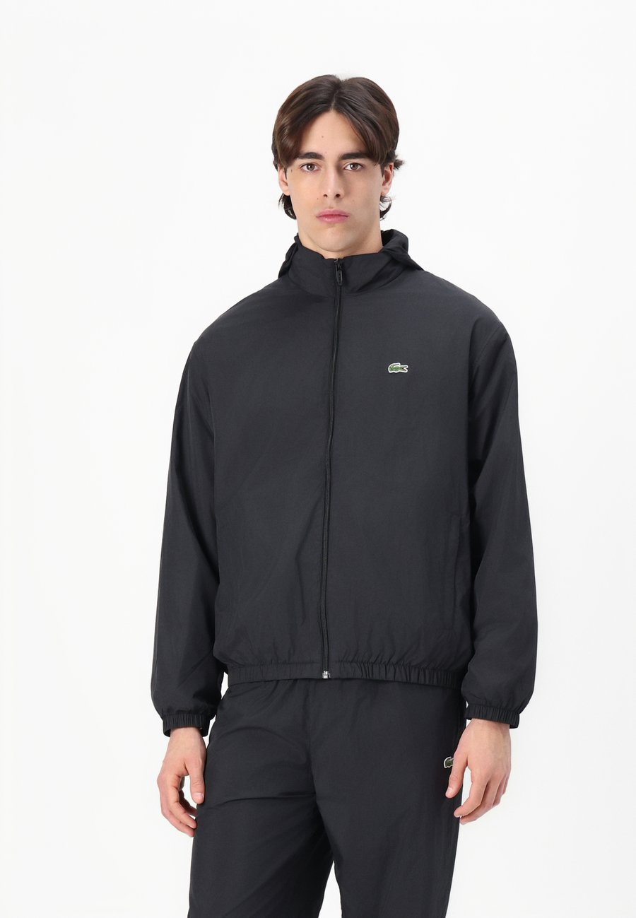 Куртка Lacoste Light jacket, Black
Куртка Lacoste Light jacket, Black