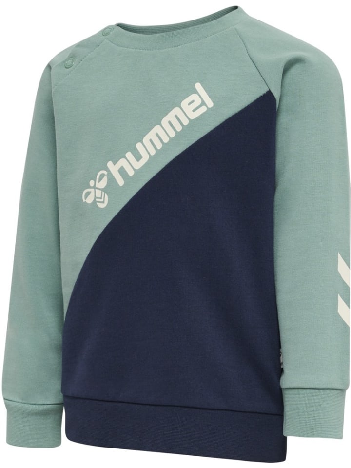 Детская толстовка черного цвета Hummel
Детская толстовка черного цвета Hummel