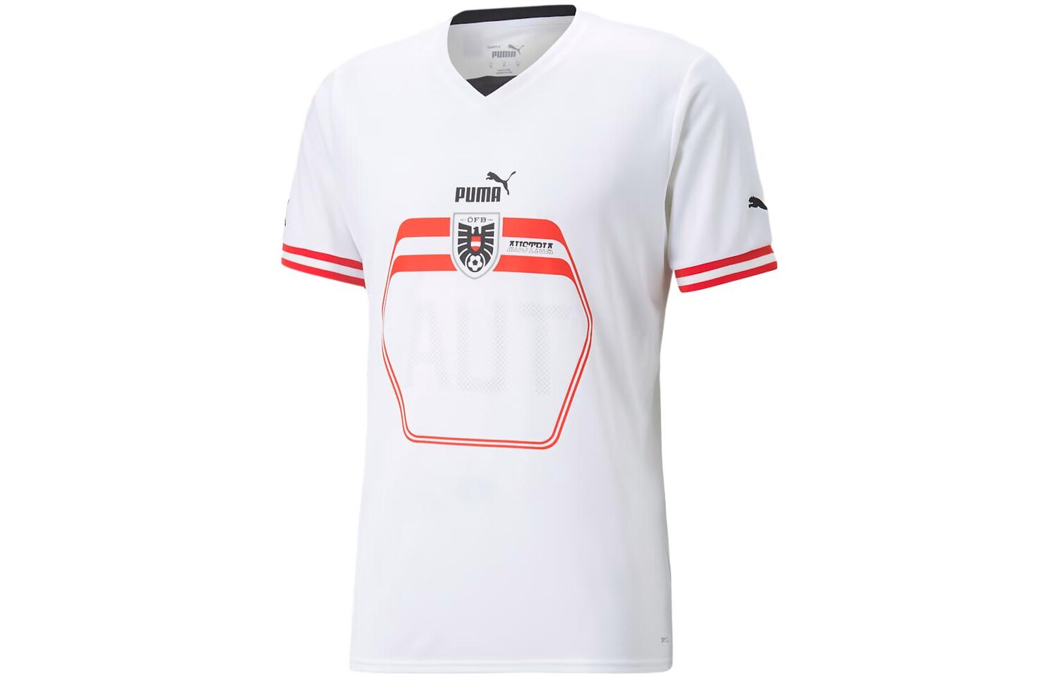 Футбольная майка мужская белая Puma, белый
Футбольная майка мужская белая Puma, белый