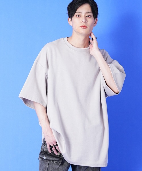 Футболка, крой Big Punch, бренд A.p.o.v., серый
Футболка, крой Big Punch, бренд A.p.o.v., серый