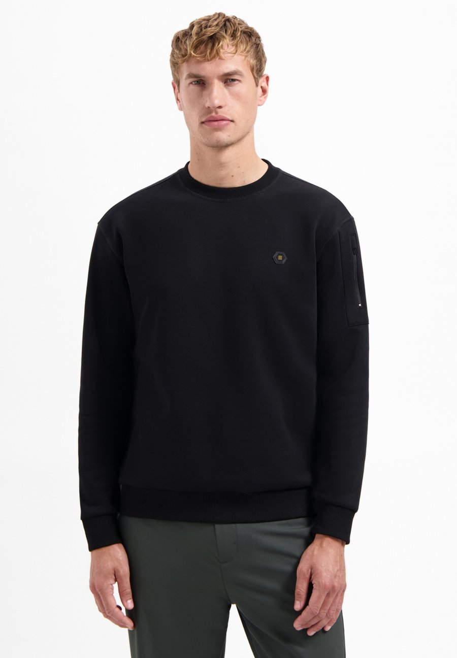 Толстовка NO EXCESS CREWNECK, Black
Толстовка NO EXCESS CREWNECK, Black