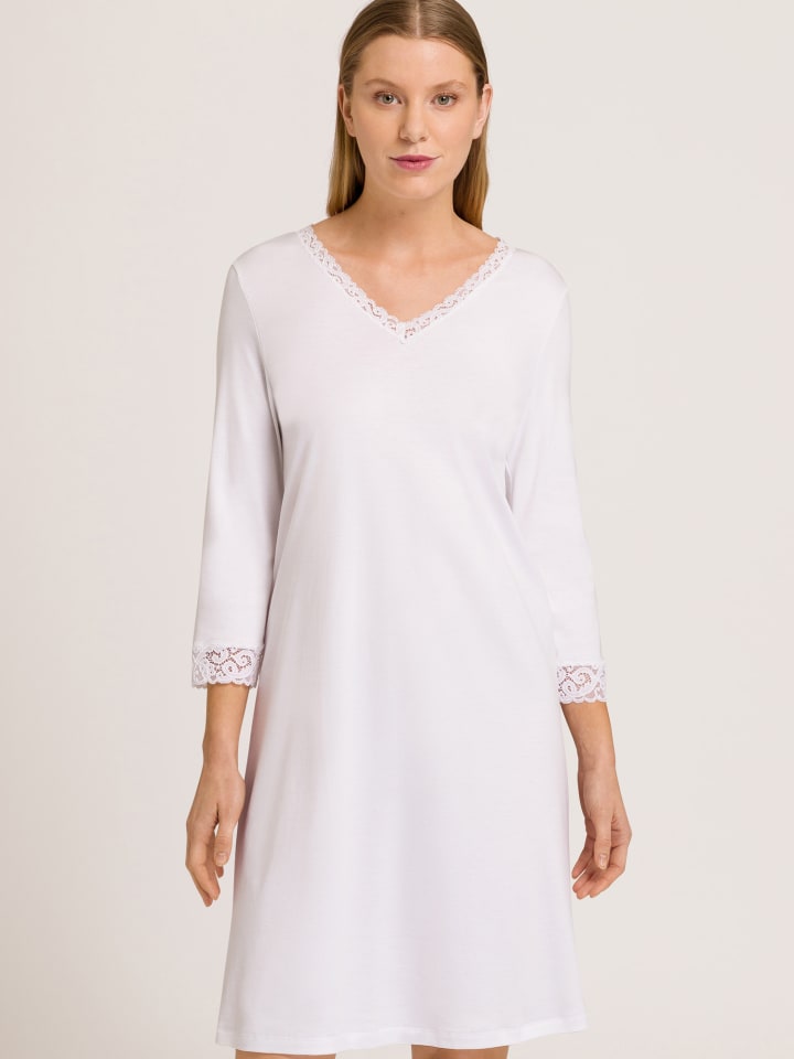 Hanro Ночная рубашка Moments в белом цвете
Hanro Ночная рубашка Moments в белом цвете