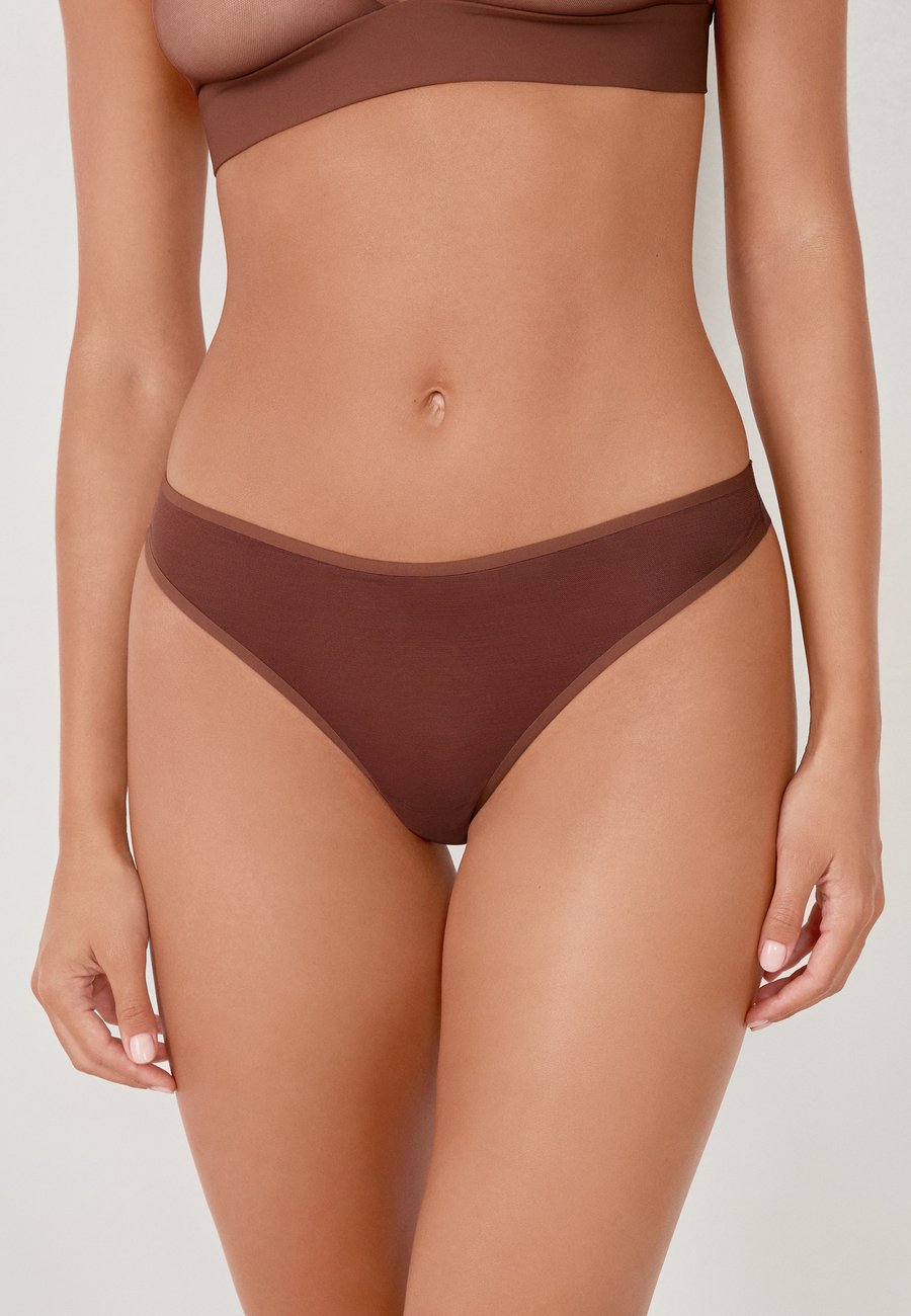 Трусы Etam PURE MESH, Copper/Brown
Трусы Etam PURE MESH, Copper/Brown