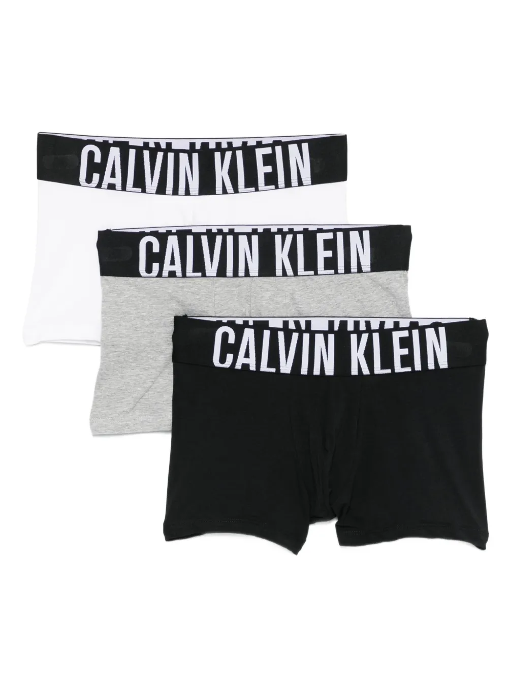 Комплект из трех боксеров с логотипом Calvin Klein Underwear, белый
Комплект из трех боксеров с логотипом Calvin Klein Underwear, белый