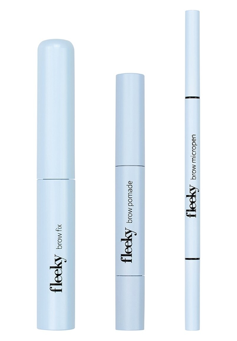 Подводка для глаз BROW SET MIT BROW FIX POMADE UND MICROPEN Fleeky, цвет dark brown
Подводка для глаз BROW SET MIT BROW FIX POMADE UND MICROPEN Fleeky, цвет dark brown
