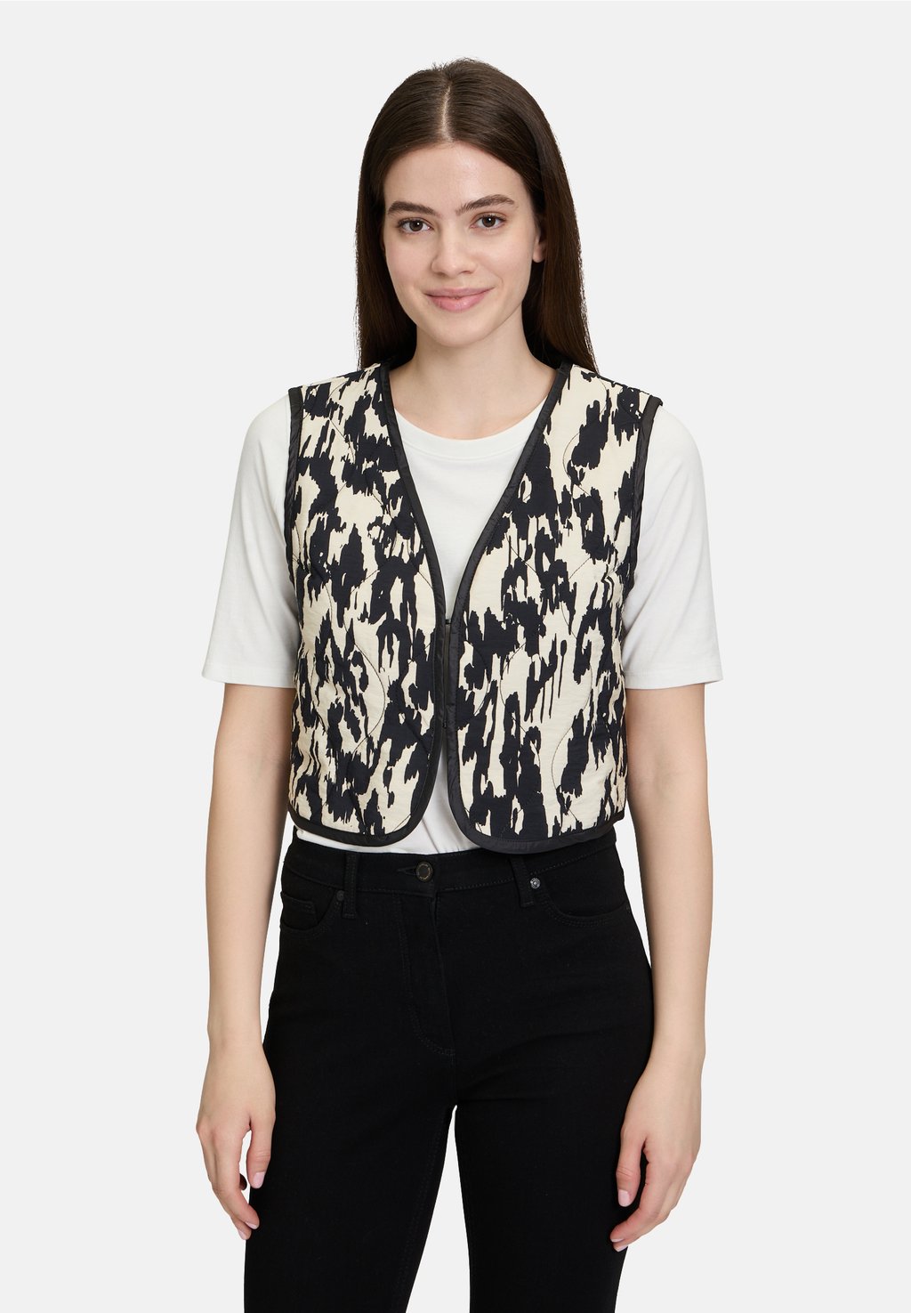 Жилет Betty Barclay, черный
Жилет Betty Barclay, черный