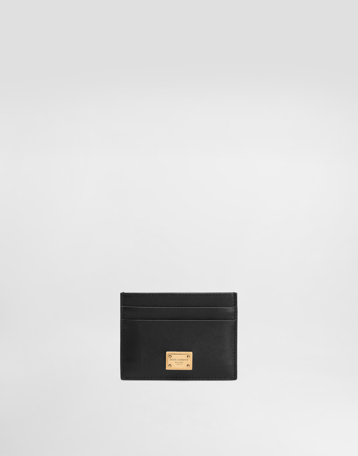 Кардхолдер из кожи теленка plunge Dolce & Gabbana, черный
Кардхолдер из кожи теленка plunge Dolce & Gabbana, черный