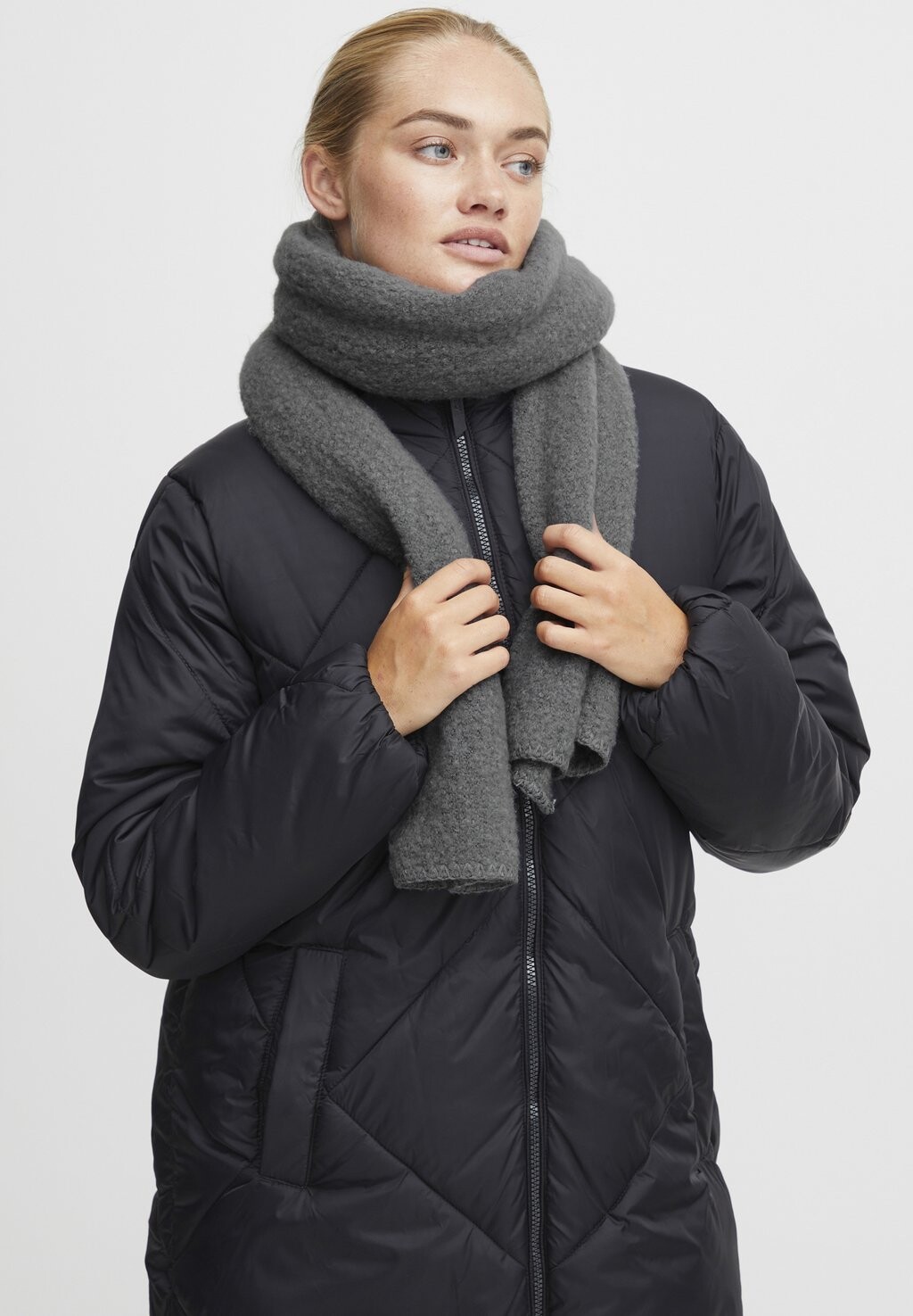 Шарф Oxmo, цвет medium grey melange
Шарф Oxmo, цвет medium grey melange