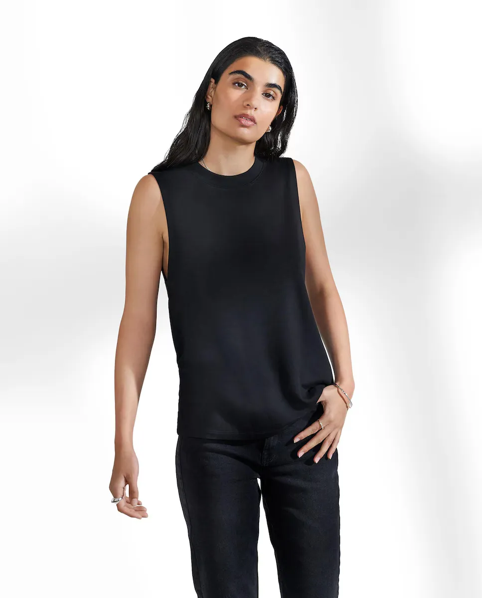 Женская базовая эластичная майка без рукавов Bread & Boxers, черный
Женская базовая эластичная майка без рукавов Bread & Boxers, черный