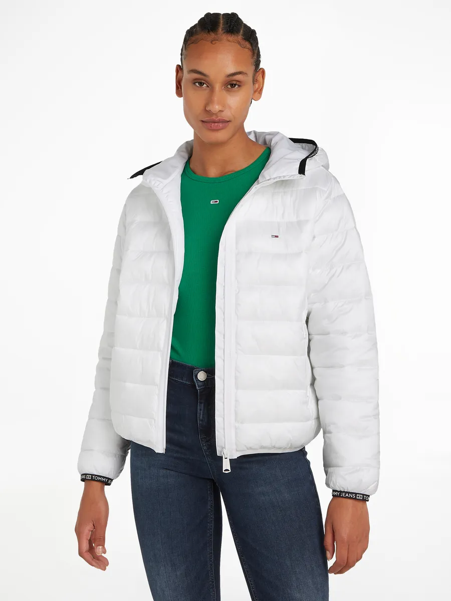 Стеганая куртка Tommy Jeans "TJW QUILTED TAPE HOOD JACKET EXT", с капюшоном, с капюшоном, белый
Стеганая куртка Tommy Jeans "TJW QUILTED TAPE HOOD JACKET EXT", с капюшоном, с капюшоном, белый