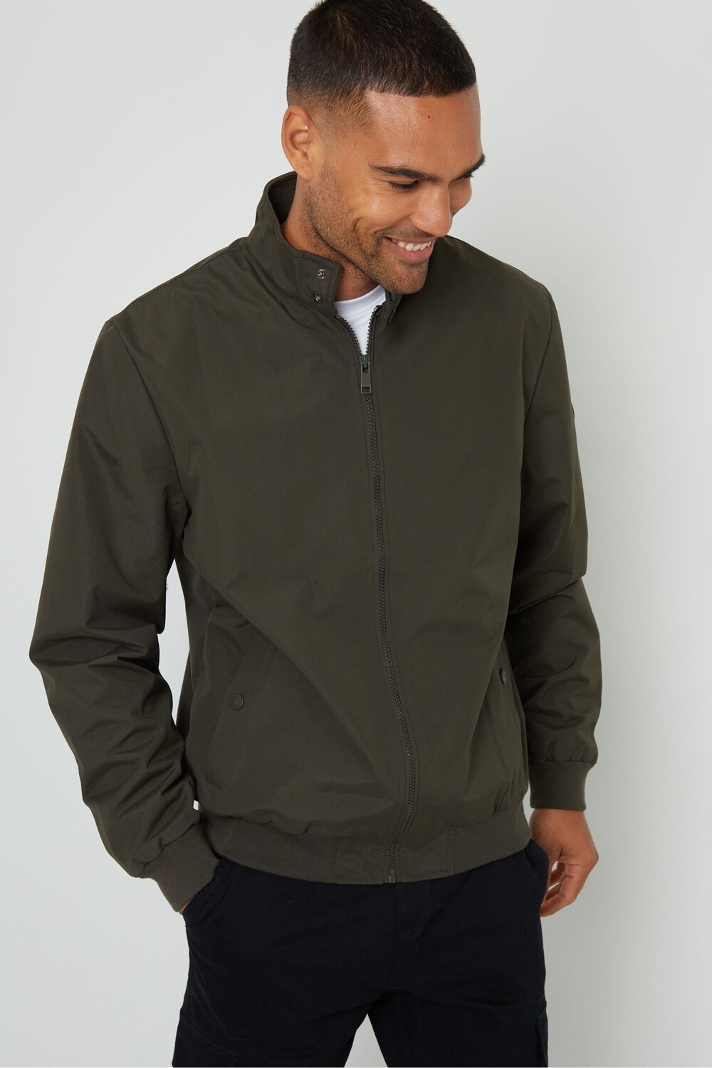 Водонепроницаемая куртка в стиле «харрингтон» Threadbare, зеленый
Водонепроницаемая куртка в стиле «харрингтон» Threadbare, зеленый