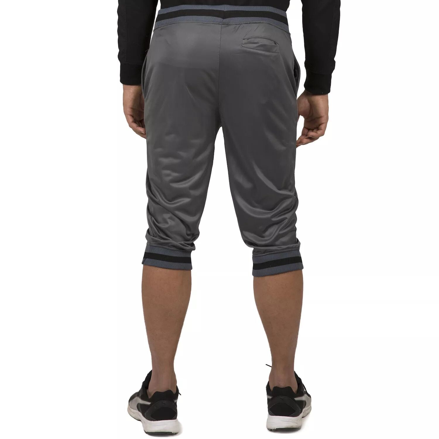 Мужские трикотажные шорты-капри Vibes с 4 полосками по боковым швам, размер 18 дюймов
Мужские трикотажные шорты-капри Vibes с 4 полосками по боковым швам, размер 18 дюймов