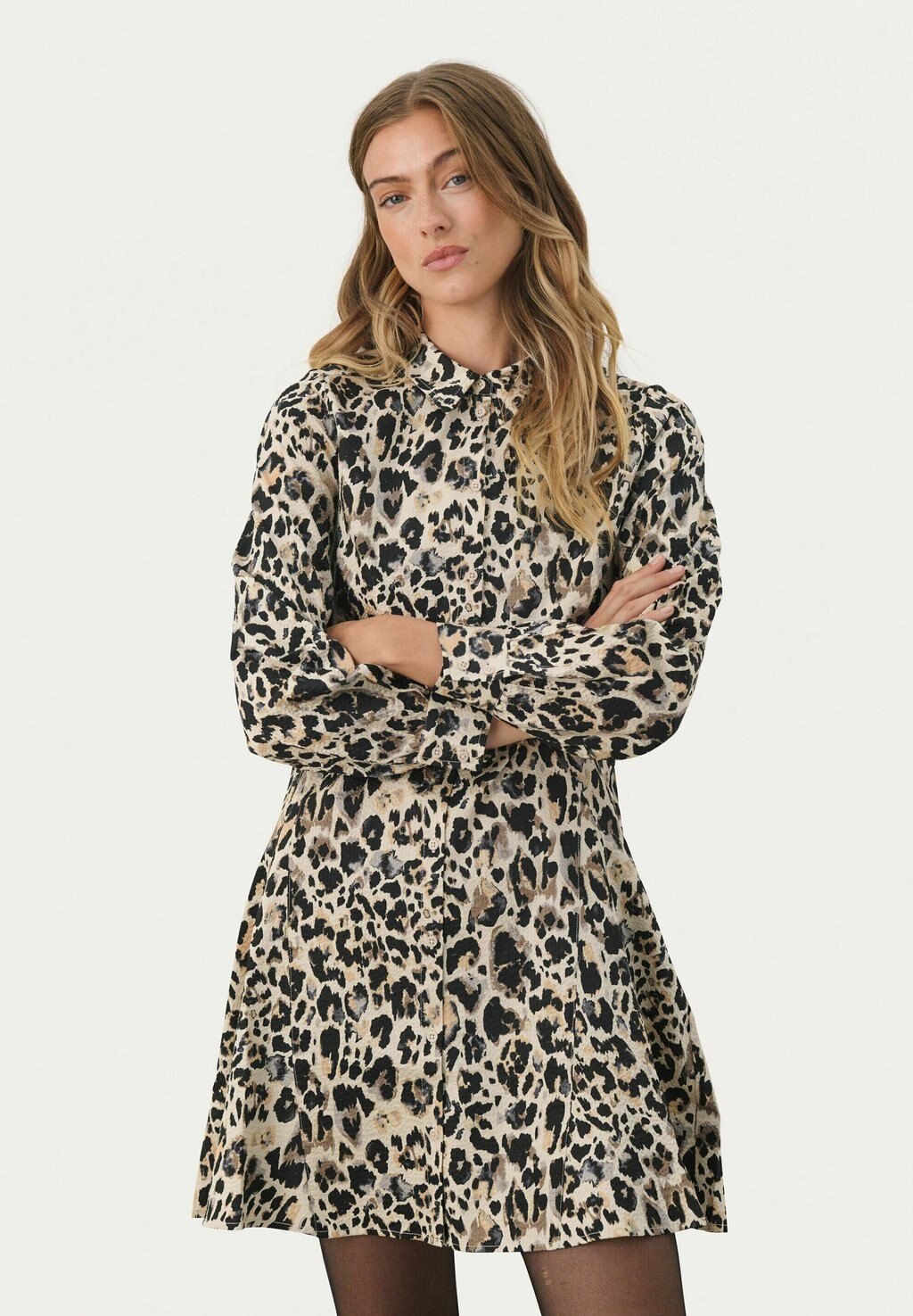 Платье-рубашка ESILYA Part Two, бежевый
Платье-рубашка ESILYA Part Two, бежевый