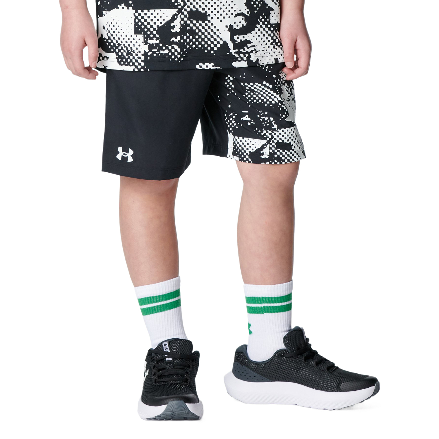 Детские шорты Tech для детей от 3 до 7 лет Under Armour, черный
Детские шорты Tech для детей от 3 до 7 лет Under Armour, черный