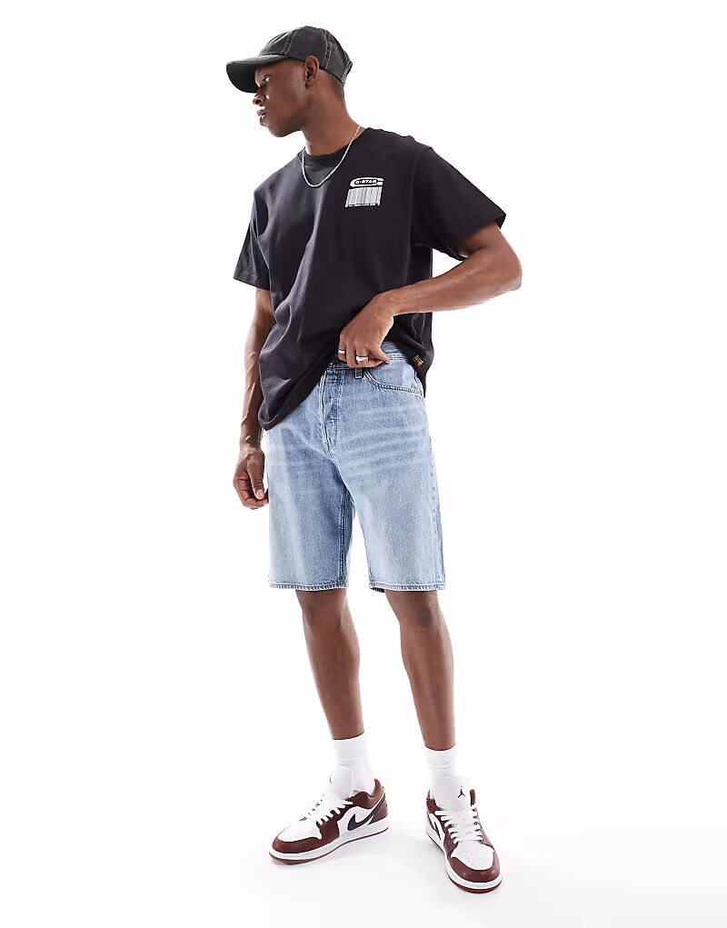 Джинсовые шорты G-Star dakota светло-голубого цвета
Джинсовые шорты G-Star dakota светло-голубого цвета