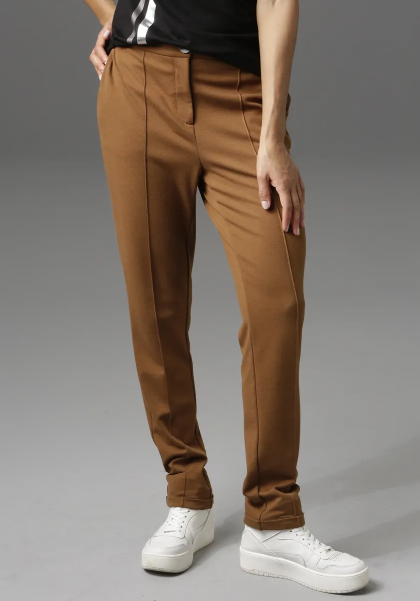 Трикотажные брюки Aniston CASUAL, украшенные защипами, коричневый
Трикотажные брюки Aniston CASUAL, украшенные защипами, коричневый