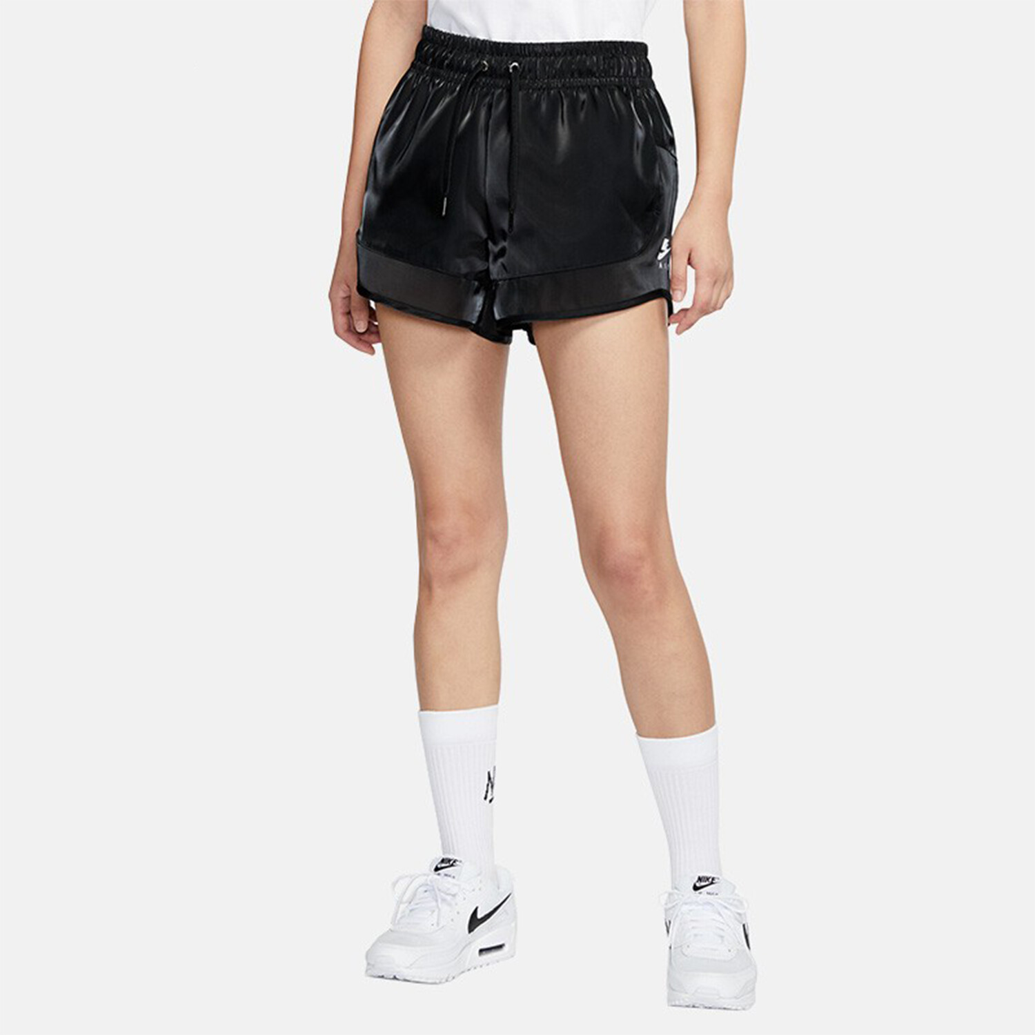 Женские повседневные шорты Nike, цвет Black
Женские повседневные шорты Nike, цвет Black