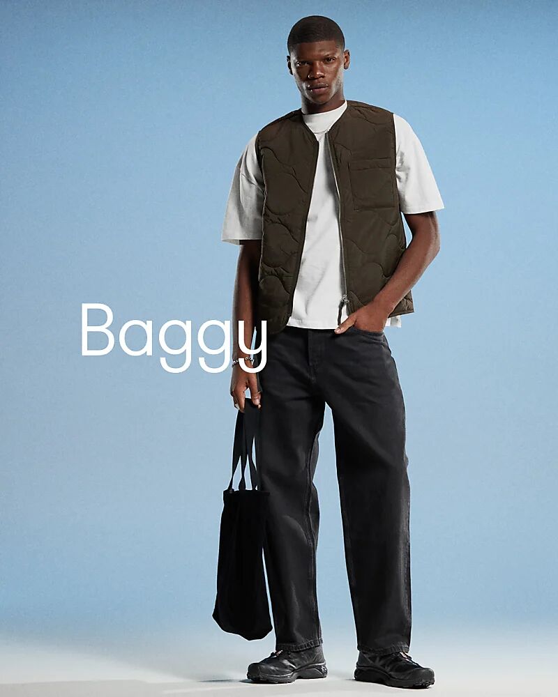 Джинсы ARKET Mist с низкой посадкой и широкими штанинами черного цвета
Джинсы ARKET Mist с низкой посадкой и широкими штанинами черного цвета