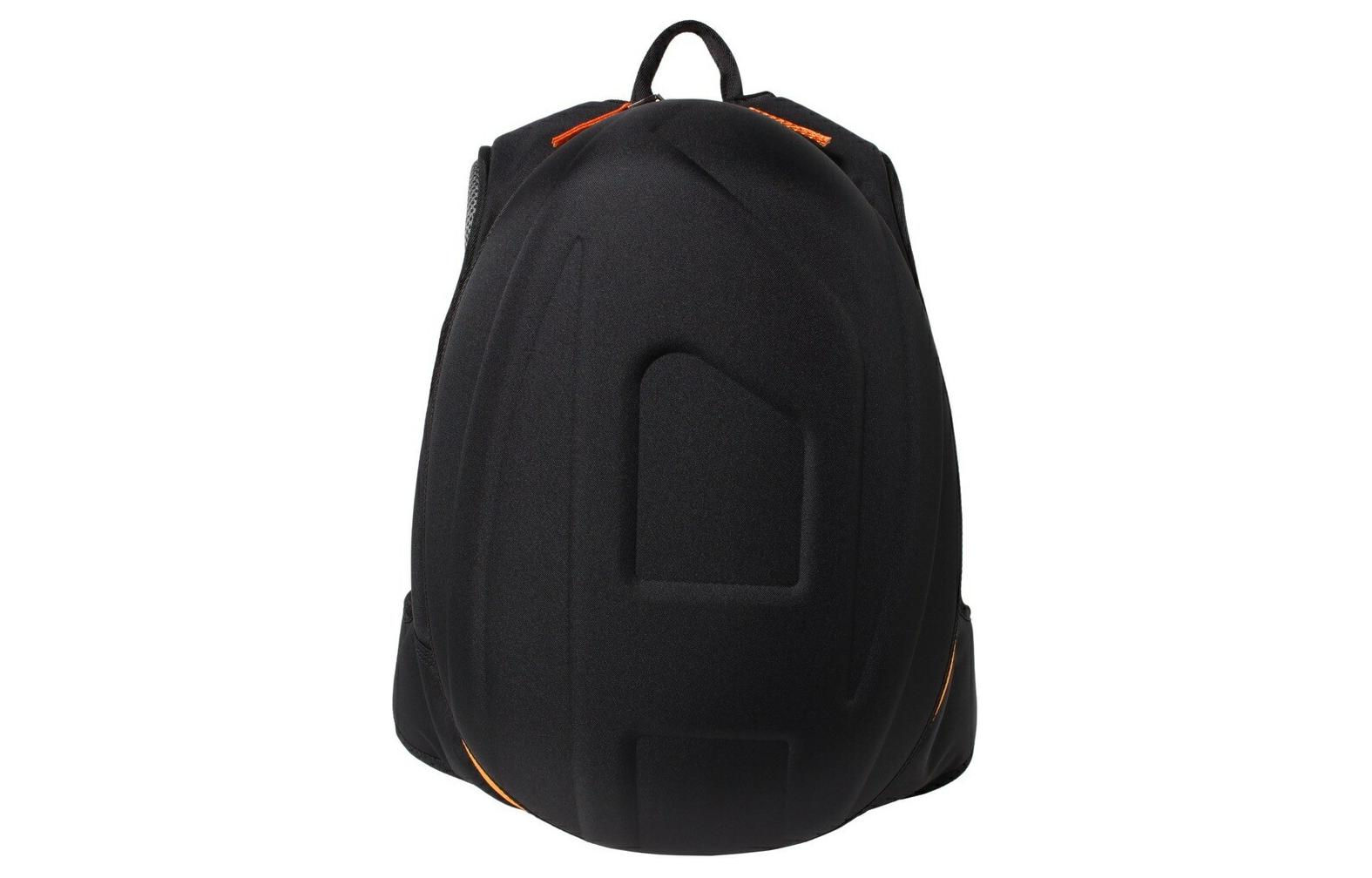 Полиэстеровый рюкзак мужской черный DIESEL
Полиэстеровый рюкзак мужской черный DIESEL