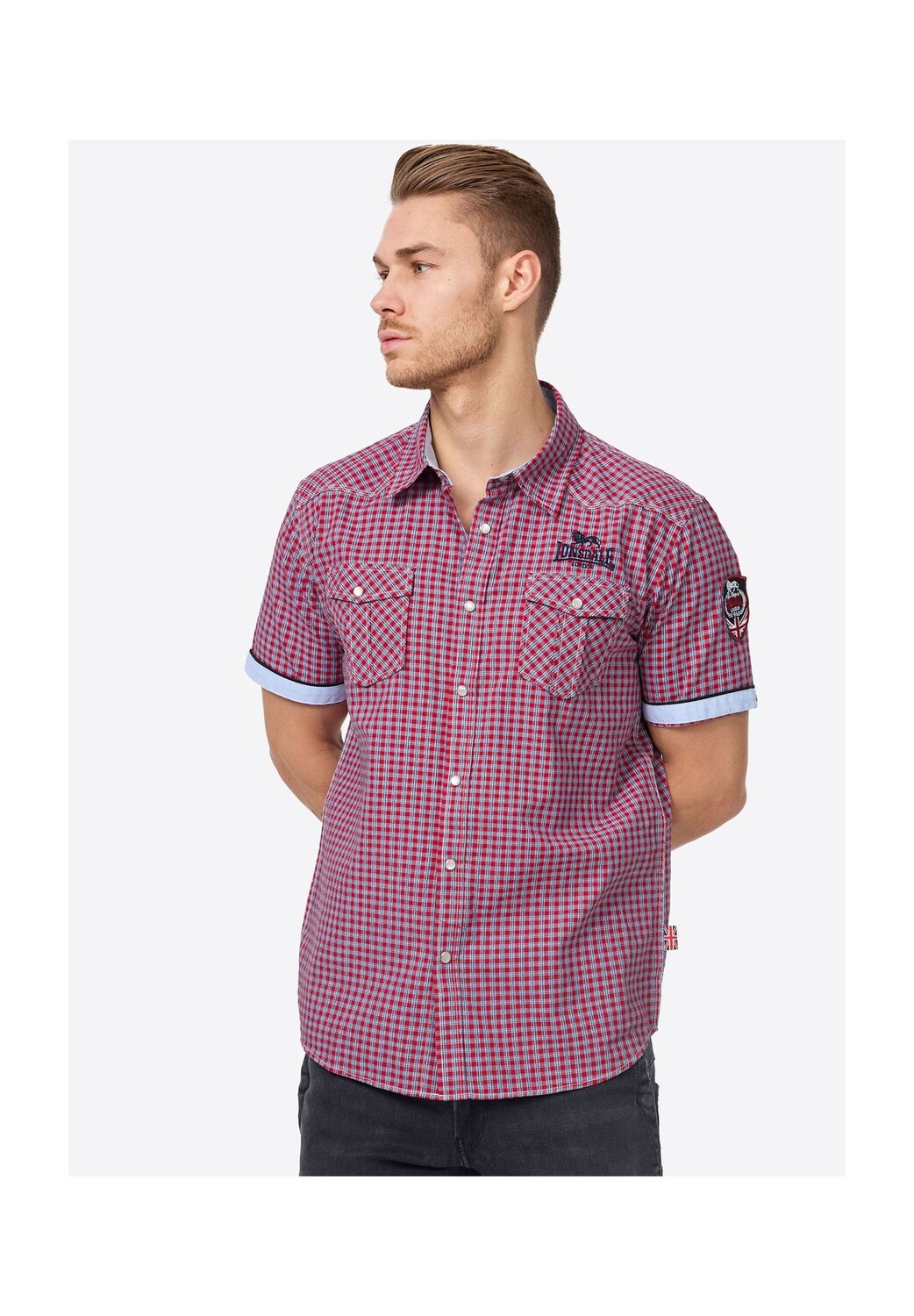 Мужская рубашка с короткими рукавами приталенного кроя BERNY LONSDALE, цвет Red/blue/white
Мужская рубашка с короткими рукавами приталенного кроя BERNY LONSDALE, цвет Red/blue/white