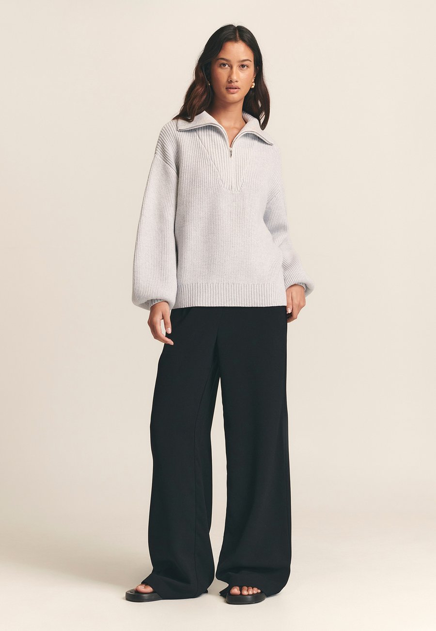 Джемпер ST MRLO ALEX KNIT, Grey Marle/Grey
Джемпер ST MRLO ALEX KNIT, Grey Marle/Grey