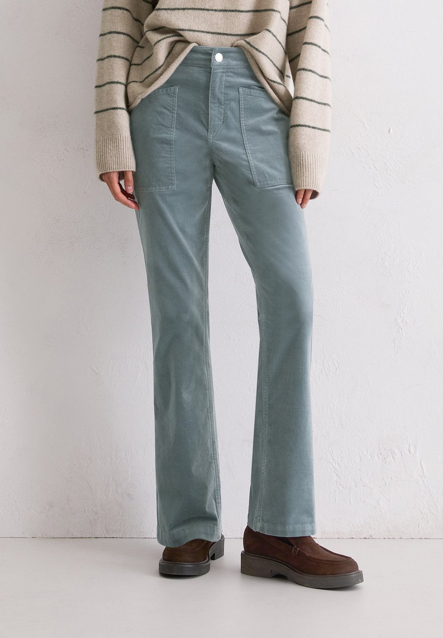 Брюки Marc O'Polo KIRUNA FLARED AUS STRETCH , Slate Blue/Royal Blue
Брюки Marc O'Polo KIRUNA FLARED AUS STRETCH , Slate Blue/Royal Blue