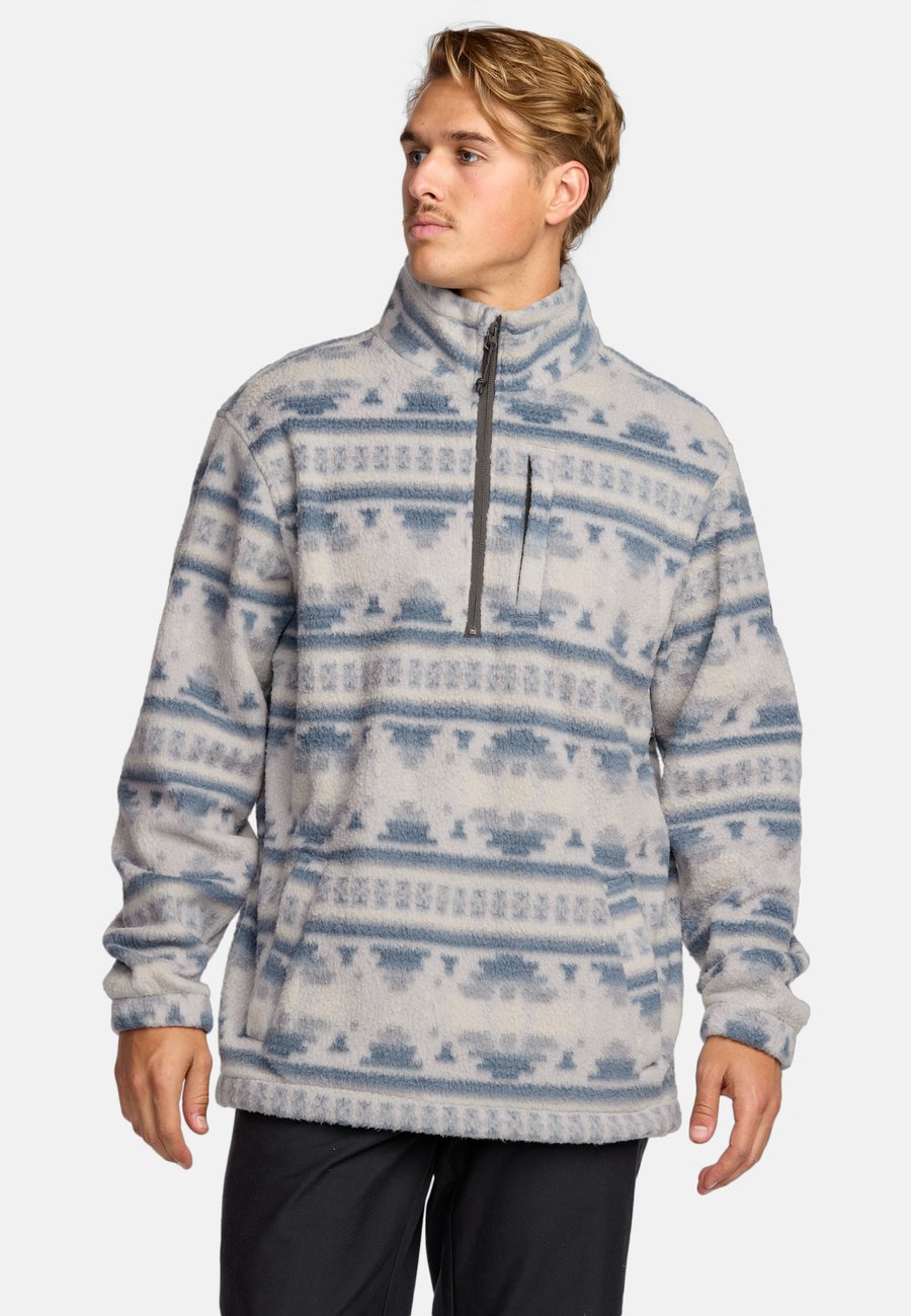 Джемпер Billabong BOUNDARY MOCK, Aly/Blue
Джемпер Billabong BOUNDARY MOCK, Aly/Blue