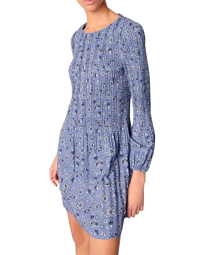 Узорчатое плиссированное платье Maje, синий
Узорчатое плиссированное платье Maje, синий