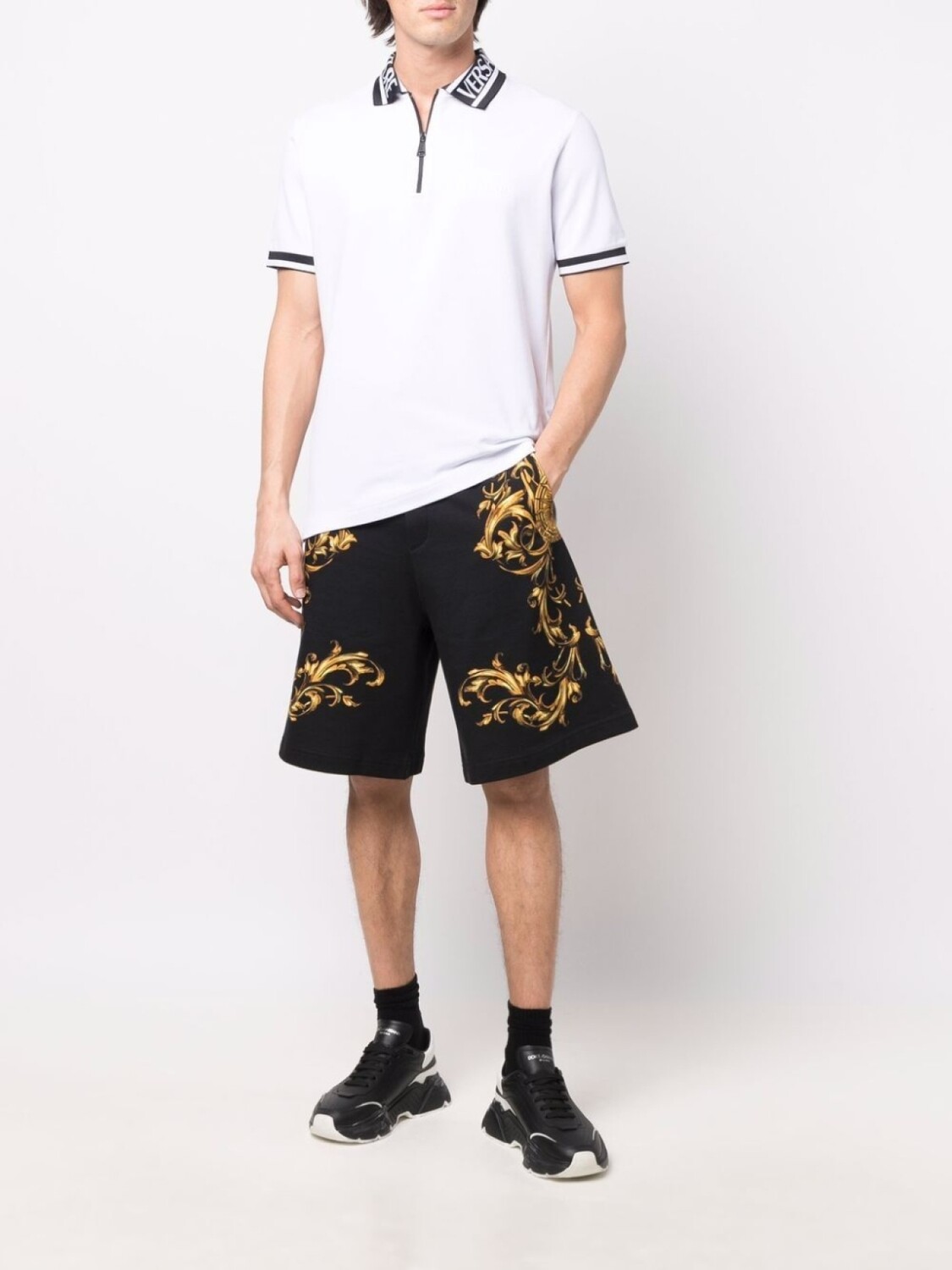Versace Jeans Couture шорты с узором Baroque, черный
Versace Jeans Couture шорты с узором Baroque, черный