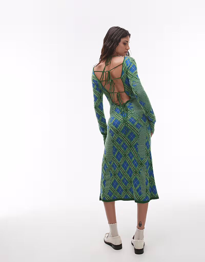 Дом Санни Виктория трикотажное платье с длинными рукавами в многоцветном исполнении House of Sunny
Дом Санни Виктория трикотажное платье с длинными рукавами в многоцветном исполнении House of Sunny