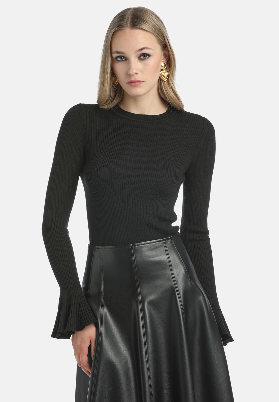 Джемпер Luisa Spagnoli MASSELLO, Nero/Black
Джемпер Luisa Spagnoli MASSELLO, Nero/Black