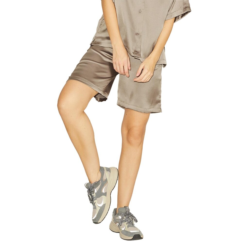 Шорты Jack & Jones Malli Satin JJXX, розовый
Шорты Jack & Jones Malli Satin JJXX, розовый