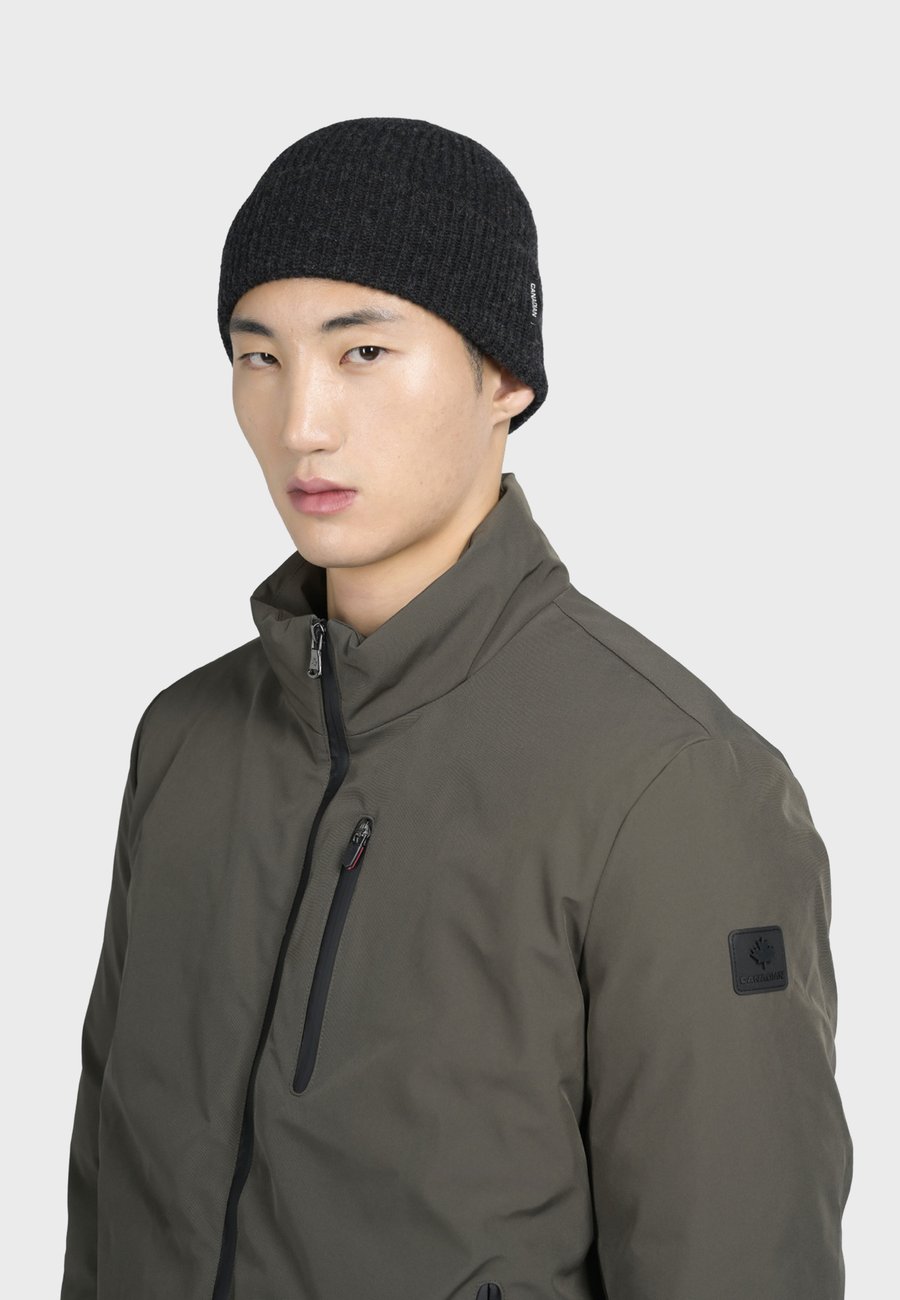 Шапка Canadian Classics Beanie, Black
Шапка Canadian Classics Beanie, Black