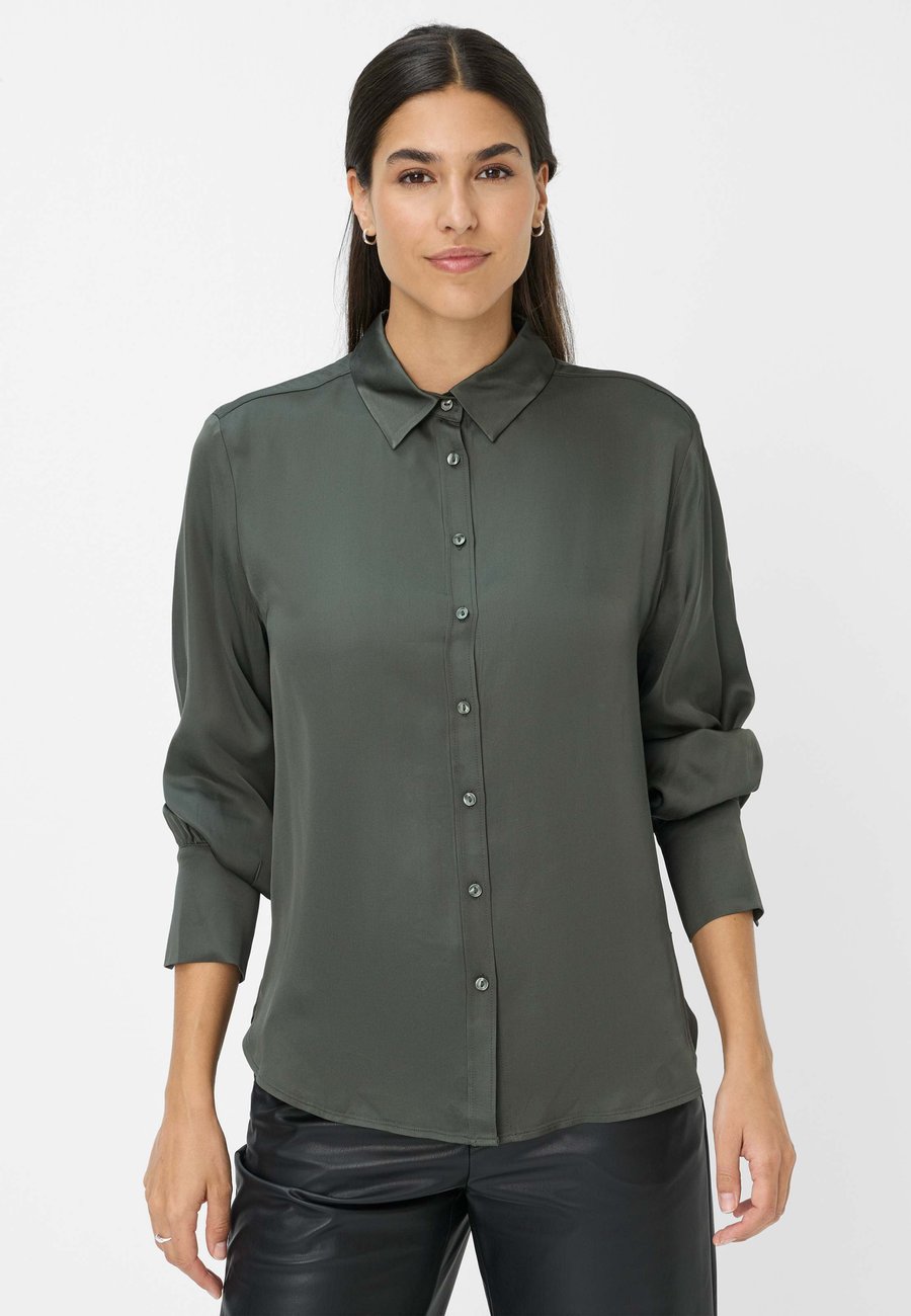 Блуза BRAX STYLE VIC, Deep Forest/Dark Green
Блуза BRAX STYLE VIC, Deep Forest/Dark Green