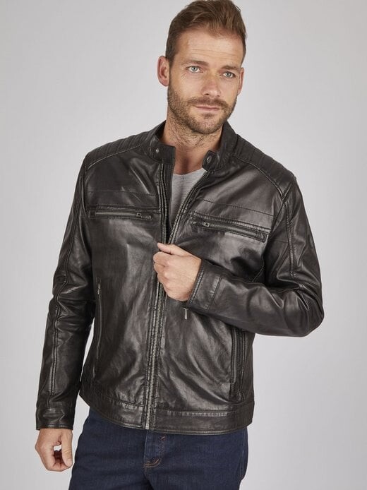 Кожаная куртка буамадео Bugatti, черный
Кожаная куртка буамадео Bugatti, черный