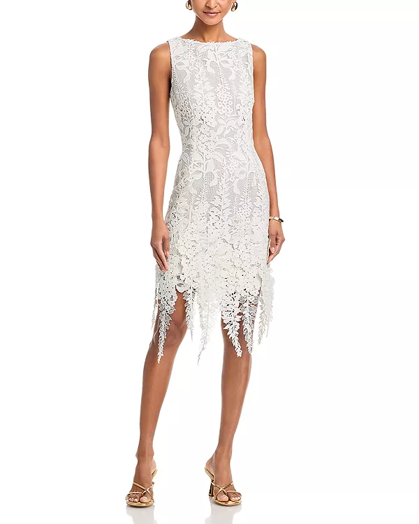 Платье без рукавов из гипюрового кружева с изображением наперстянок Oscar De La Renta, белый
Платье без рукавов из гипюрового кружева с изображением наперстянок Oscar De La Renta, белый